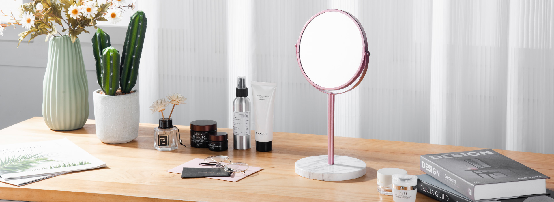 makeup mirror in Dressing table